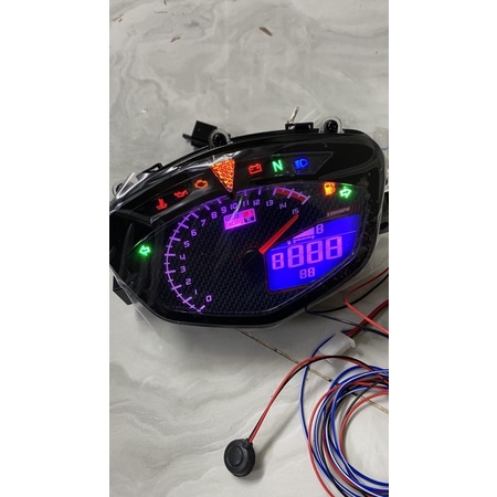 đồng hồ UMA gắn ex nhỏ và sirius