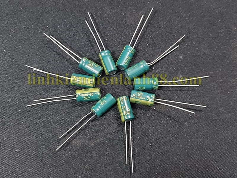 10 cái tụ hóa 100uf 25v mới !