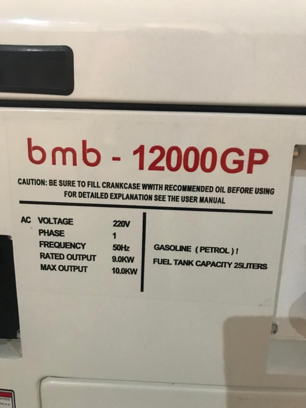 máy phát điện BmB 12000GP chạy xăng