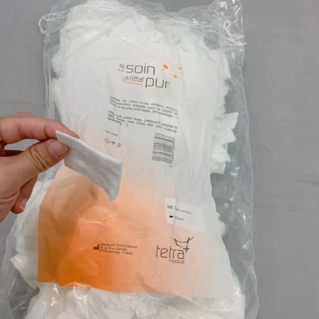Bông tẩy trang pháp 500/600 miếng tetra