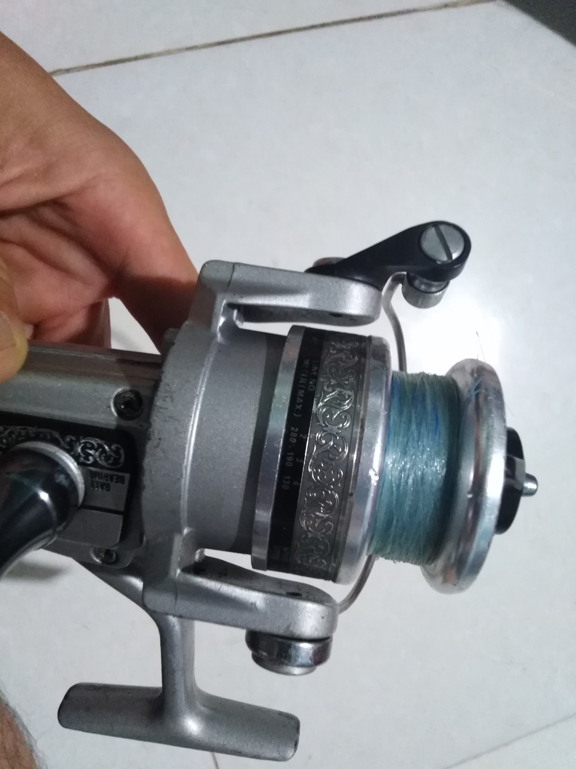 Máy câu bãi nhật Daiwa Automatic