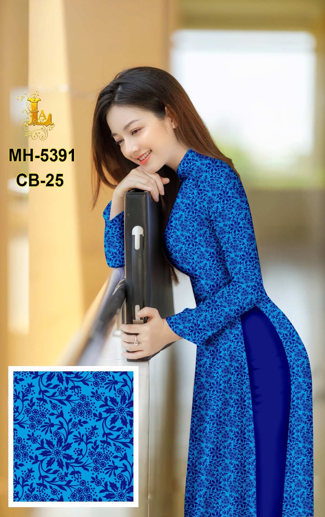 Vải áo dài hoa văn đều áo hiện đại