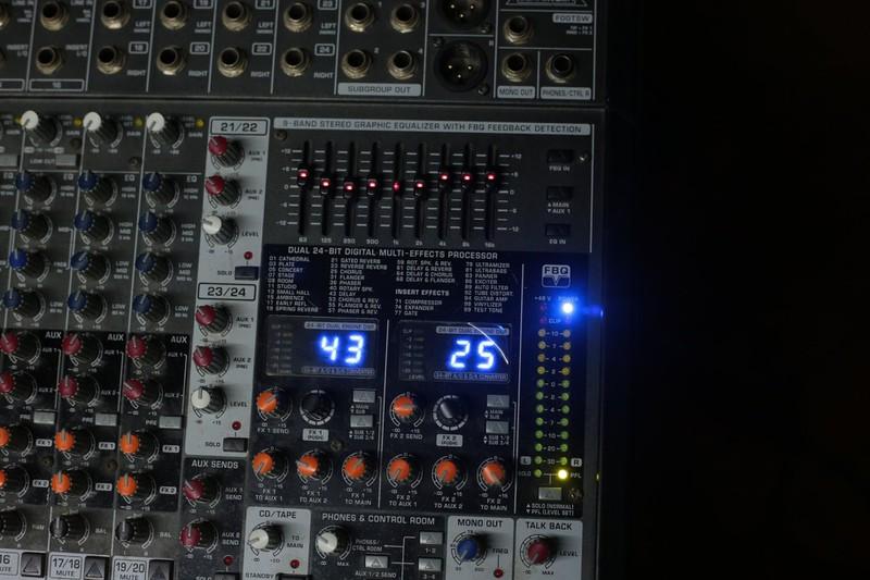 MIXER BEHRINGER SX2442FX