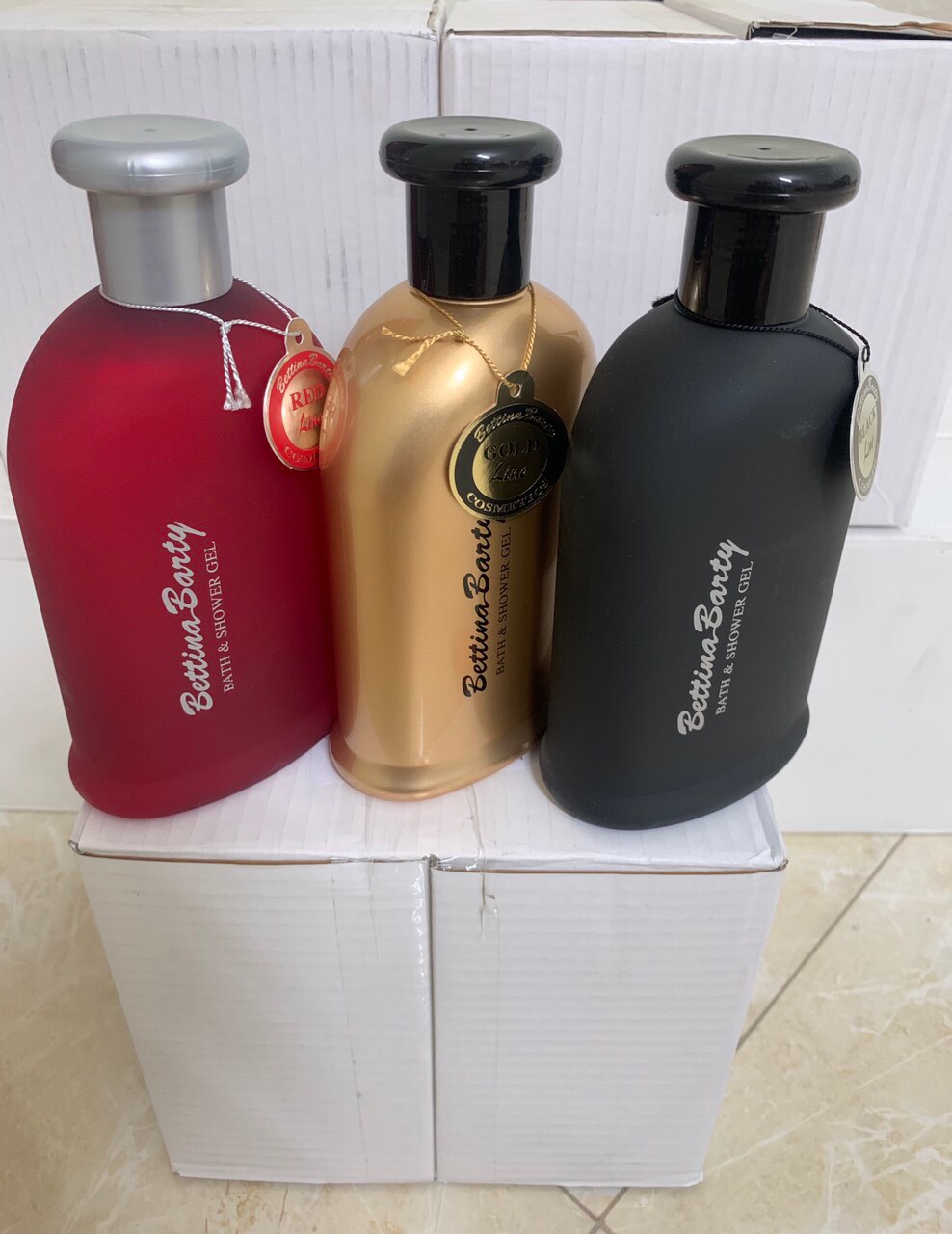 Sữa tắm Bettina Barty Shower Gel Red Line