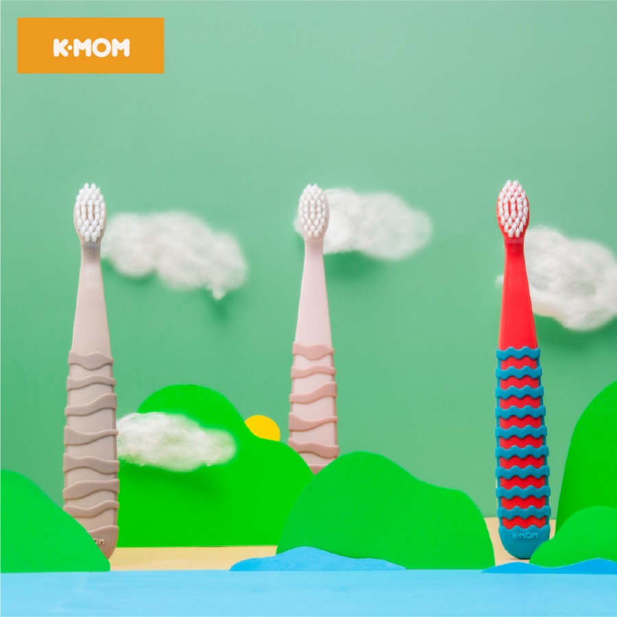 Bàn chải đánh răng trẻ em K-Mom (12-36m)