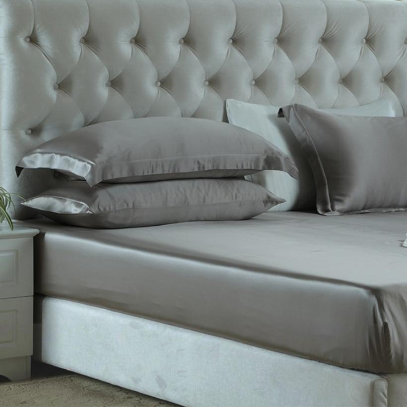[HCM]Bộ Ga Gối Phi Lụa Cao Cấp 4 Món Lan Pham Bedding Màu Xám Ghi