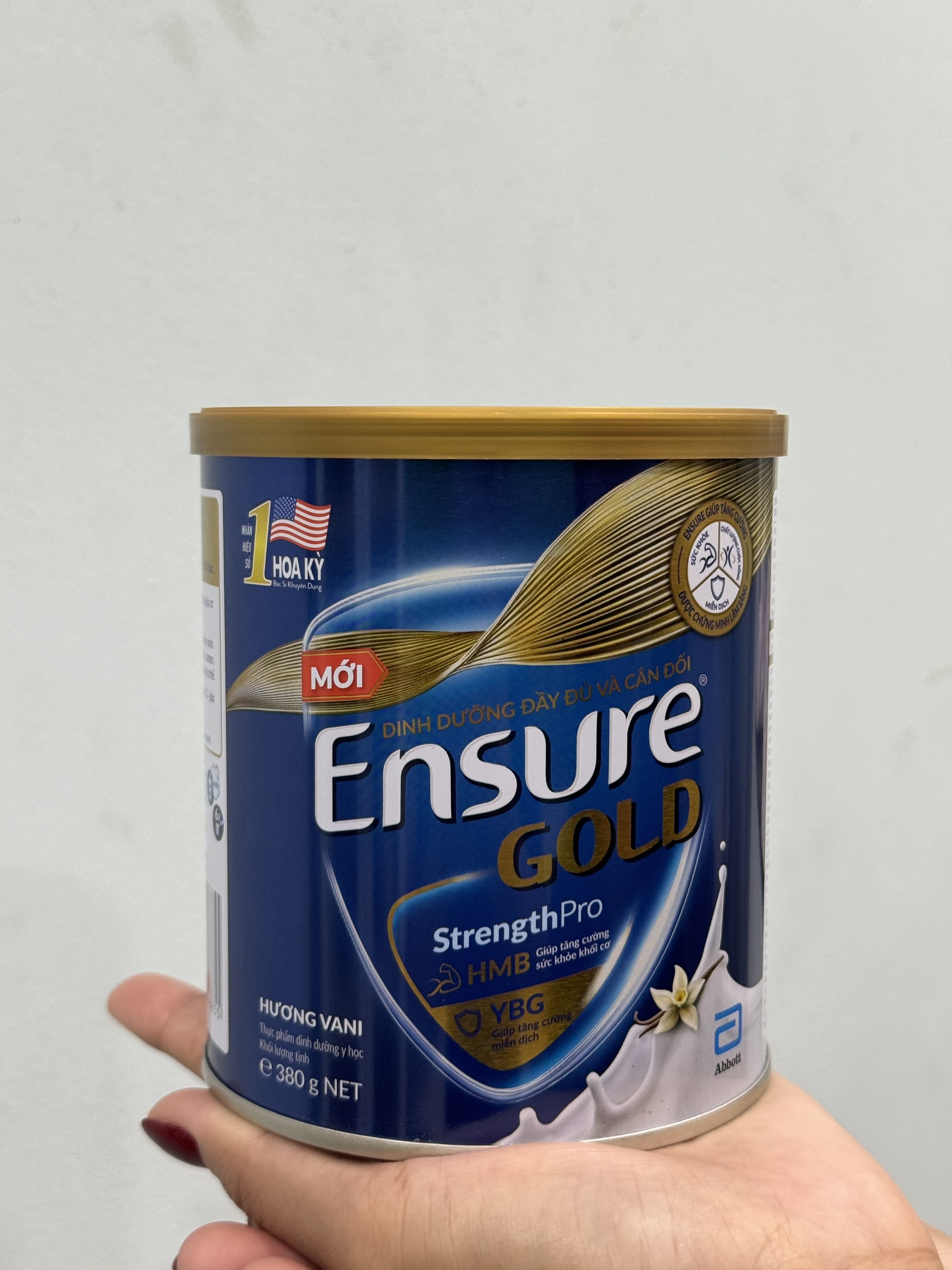 Sữa bột Abbott Ensure Gold lon 380g