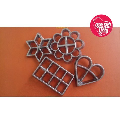 Bộ 4 Khuôn Làm Bánh Nhúng Độc Đáo