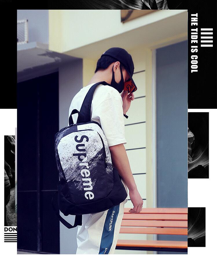 Balo Supreme họa tiết