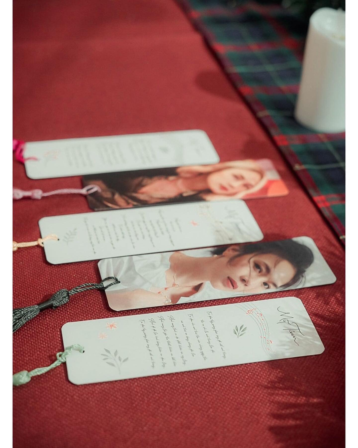 SET 10 BOOKMARK CHỊ ĐẸP MỸ TÂM