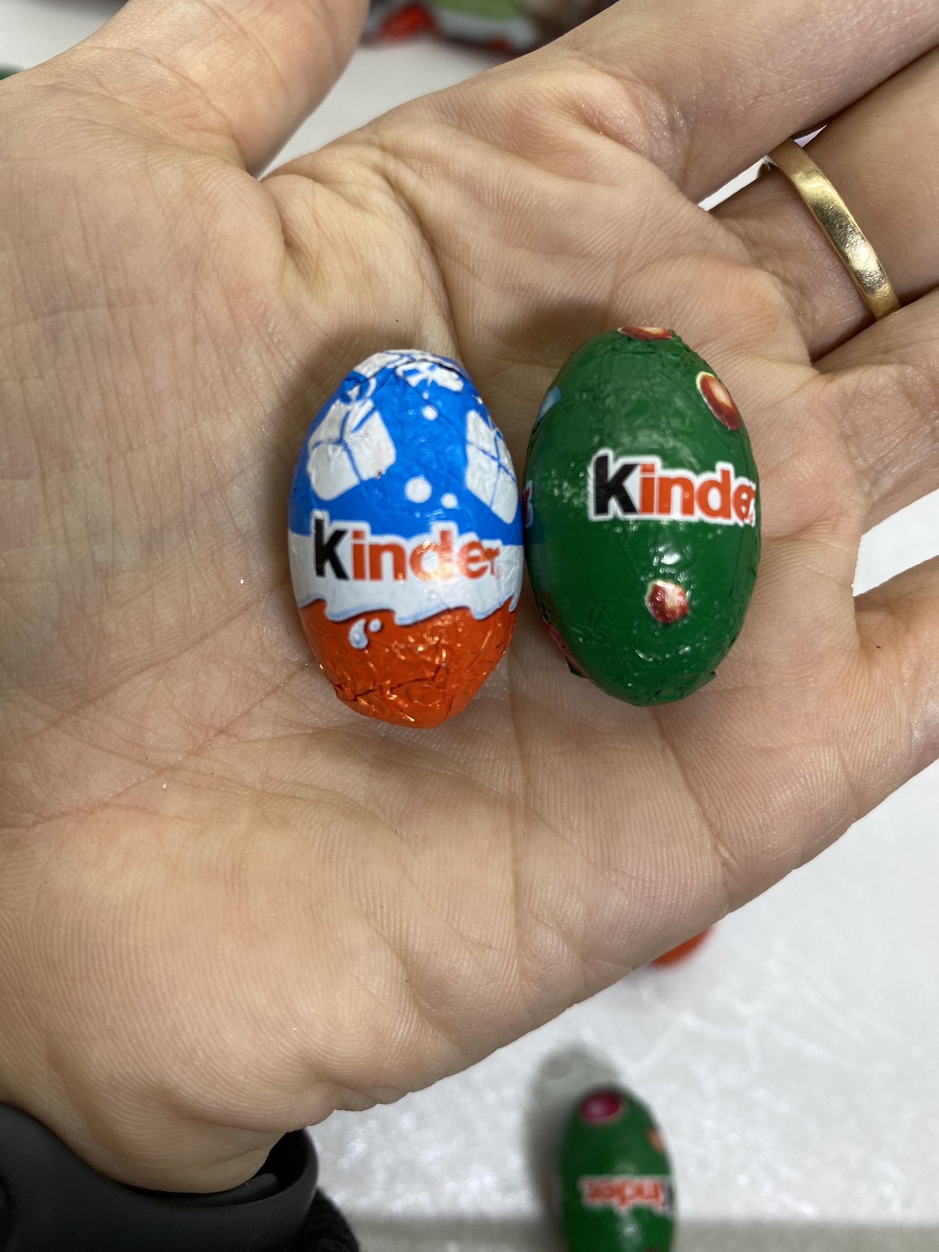 Trứng Kinder Mini socola sữa siêu ngon-Đức