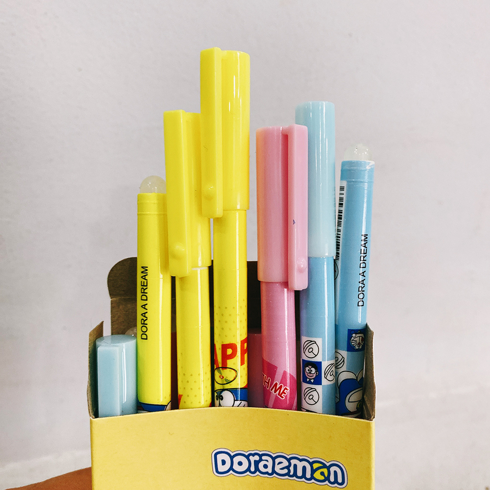 Hộp 12 bút tím xóa được, mực đậm Doraemon Nhật.