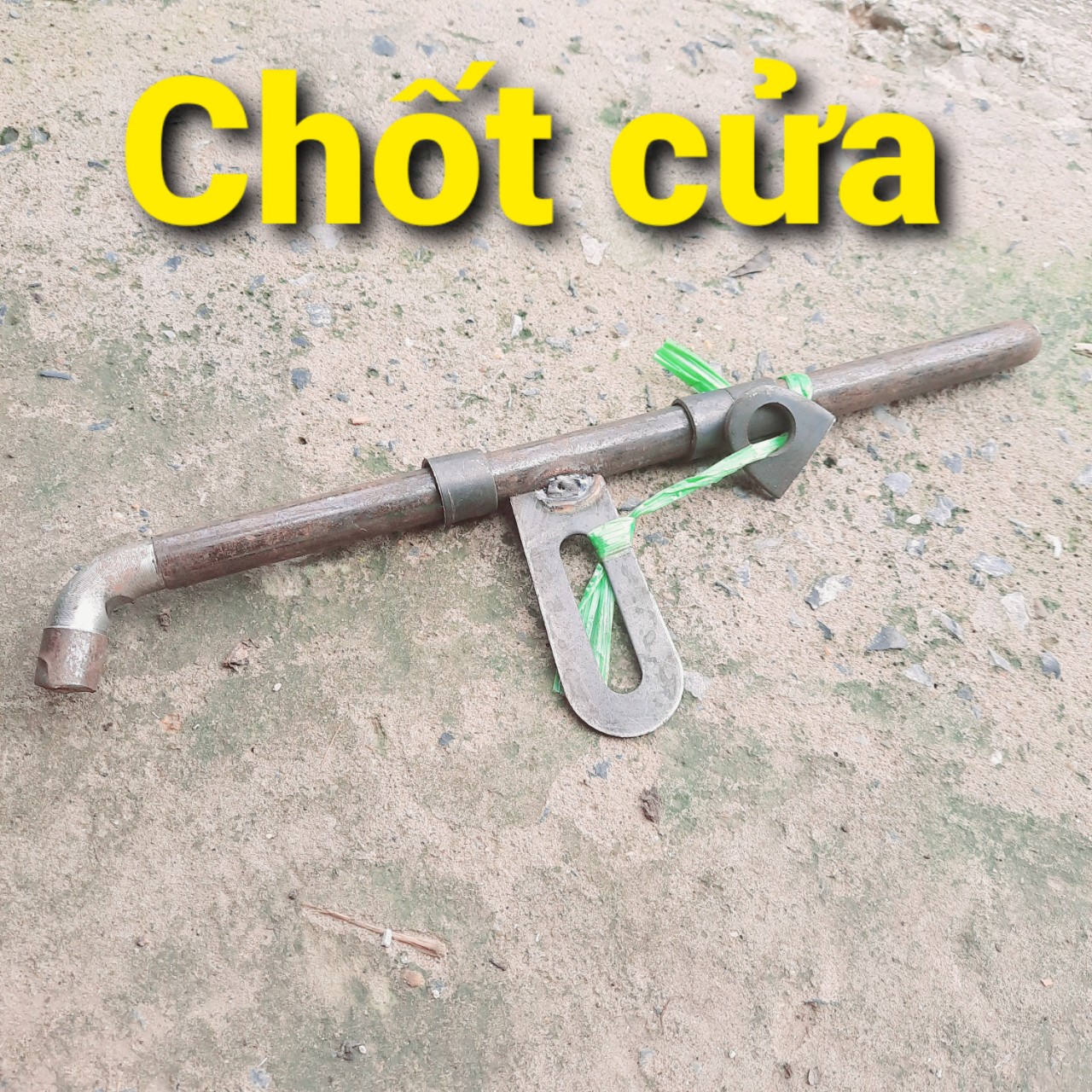 Chốt cổng ngang, chốt cửa, chốt ngang sắt phi 16mm dài 30cm