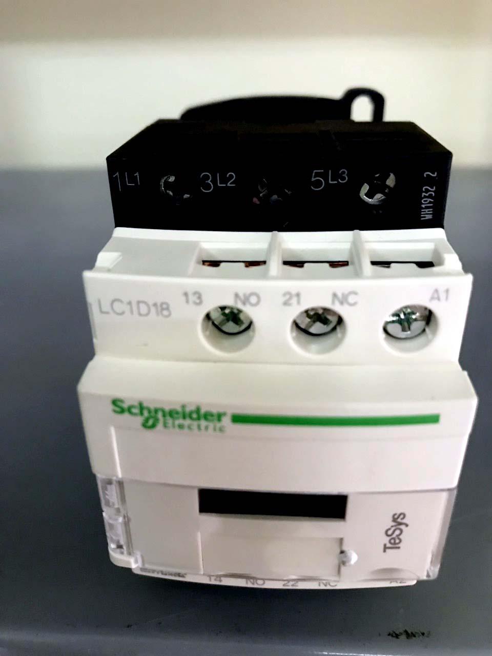 Contactor Khởi động từ Schenider 32A LC1D32
