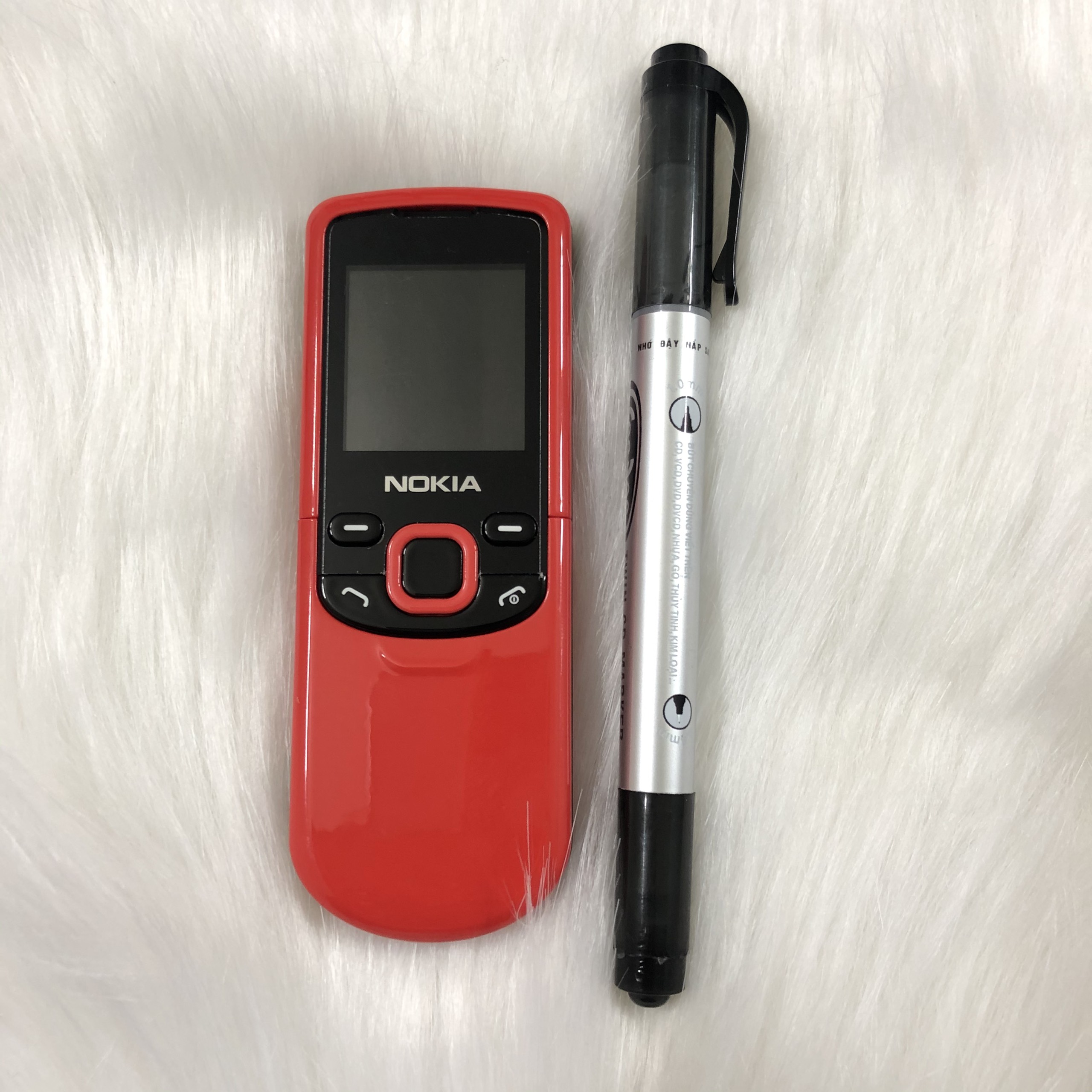 [XẢ KHO THANH LÝ] Điện thoại 2 sim kiểu dáng sang trọng M8810
