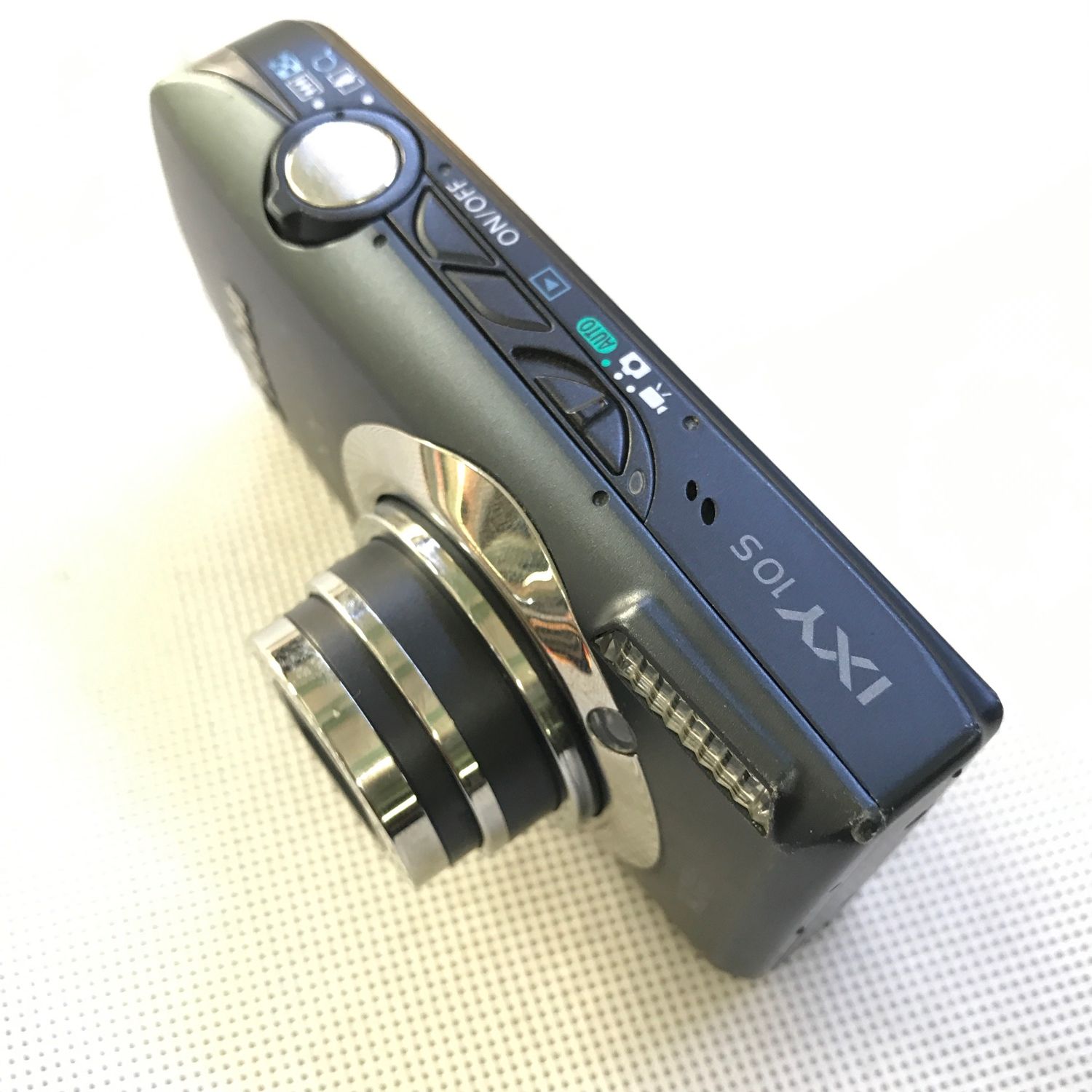 Máy Ảnh Canon Ixy 10S Phân Giải 14.1 Megapixels Màn Hình Cảm Ứng Sắc Nét -  Mixasale