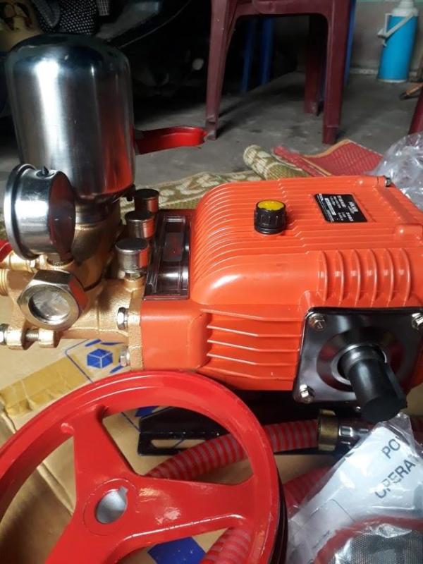 Đầu máy bơm nước rửa xe áp lực Hikari 69 Made in Thái lan - pít tông dài