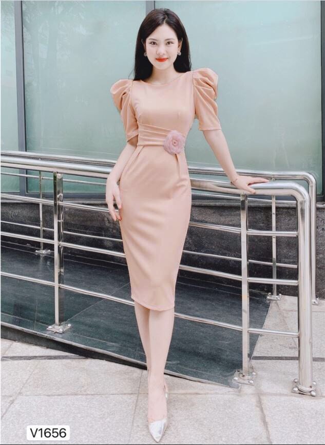 ĐẦM ÔM EO XẾP LI CÁCH ĐIỆU KÈM HOA