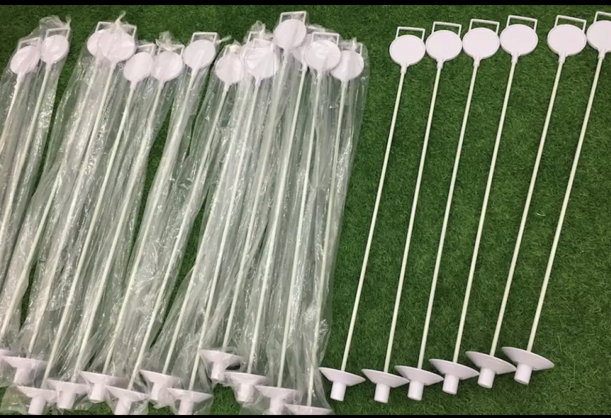 Bộ lỗ cờ golf bằng nhựa (Bộ hố và cờ golf)