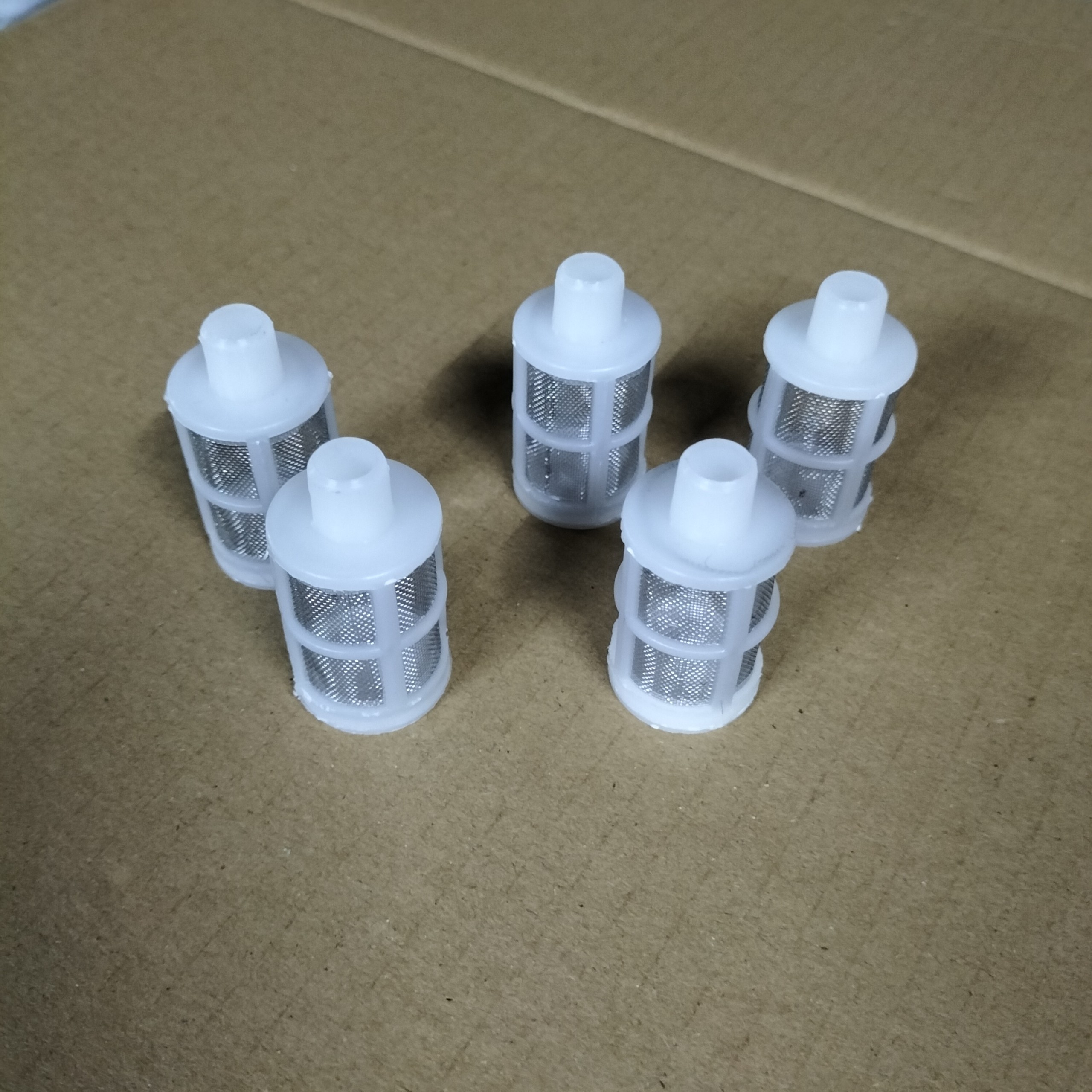 Chõ lọc rác của máy bơm mini dùng cho ống phi 8