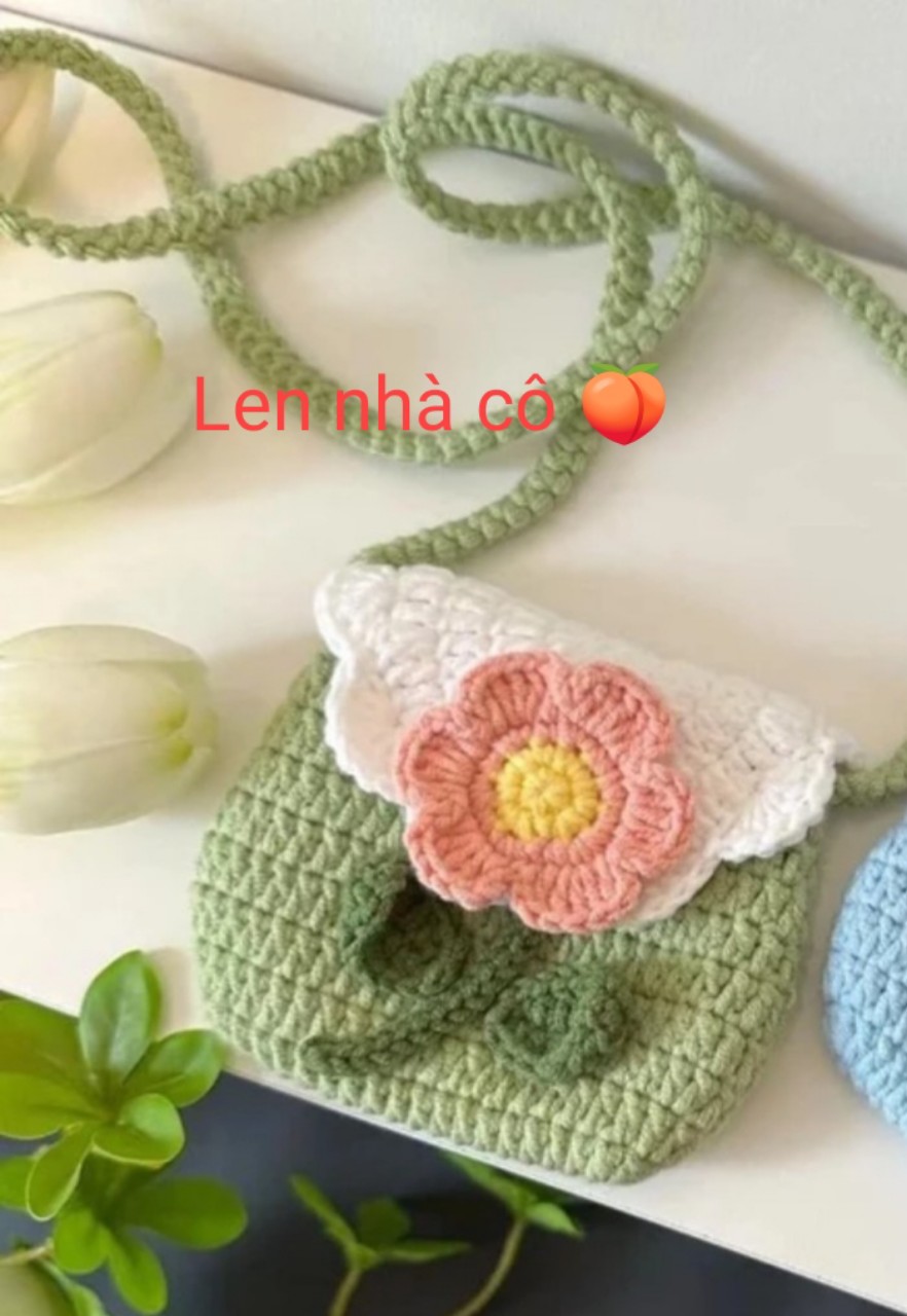 túi hoa đeo chéo dễ thương bằng len handmade