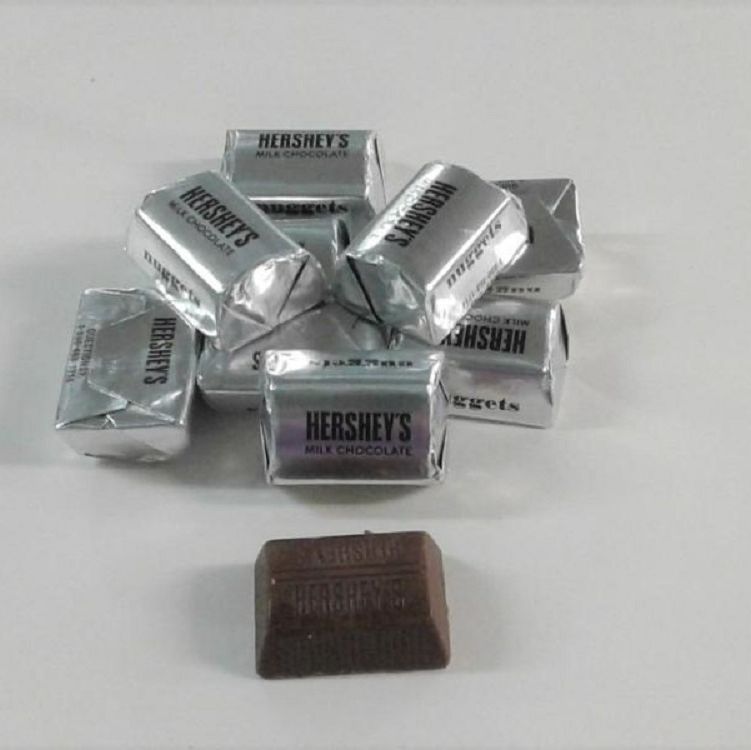 Socola sữa Hershey Nuggets Milk Chocolate gói 289gr của Mỹ
