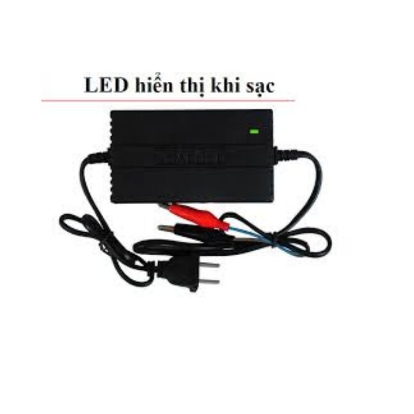 Sạc bình ắc quy 12V cho ô tô xe máy từ 2AH-20AH (Đen), sạc acquy 12v2A loại tốt
