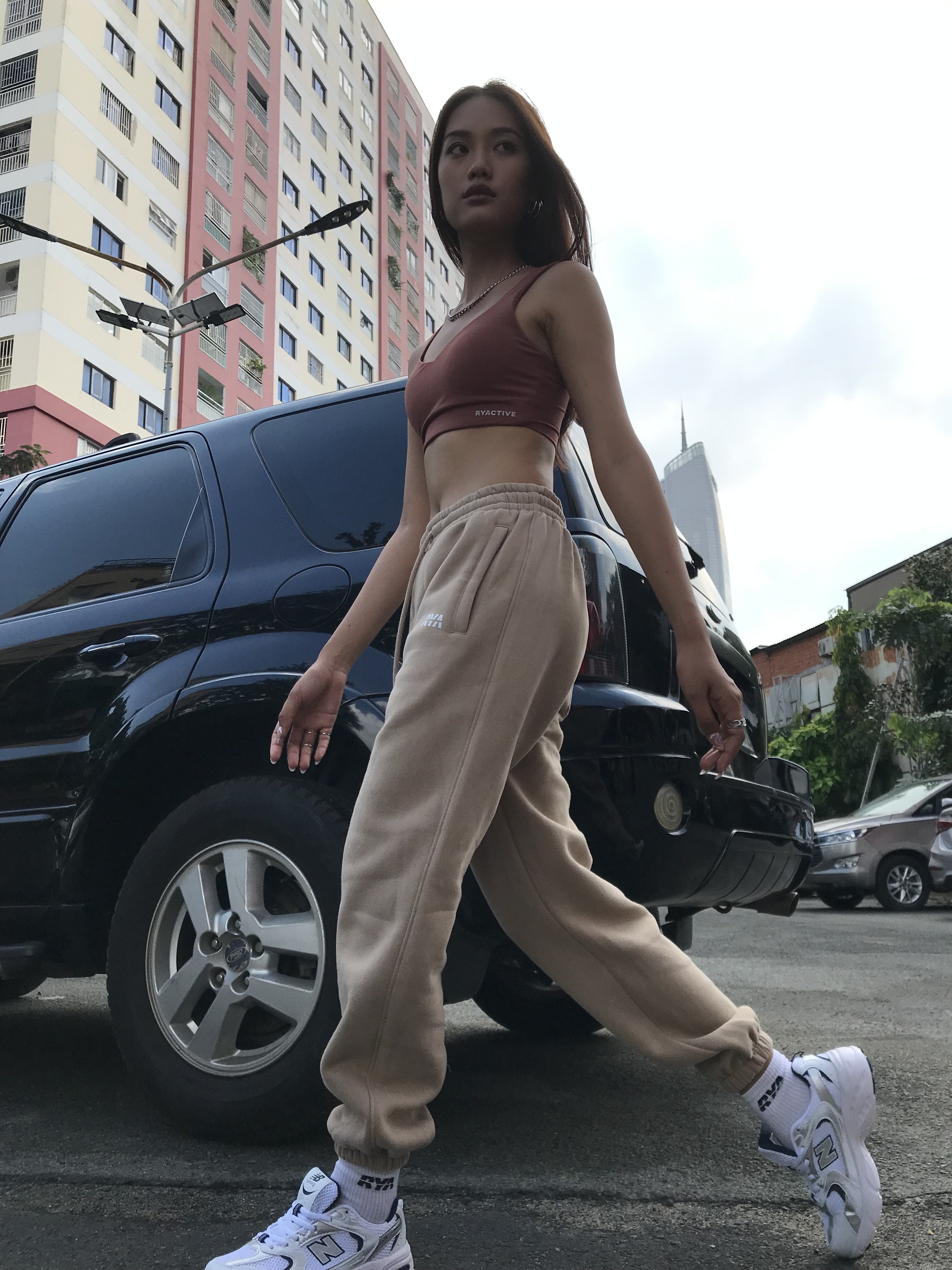 Quần jogger thể thao RYACTIVE - OVERSIZE JOGGER SAND