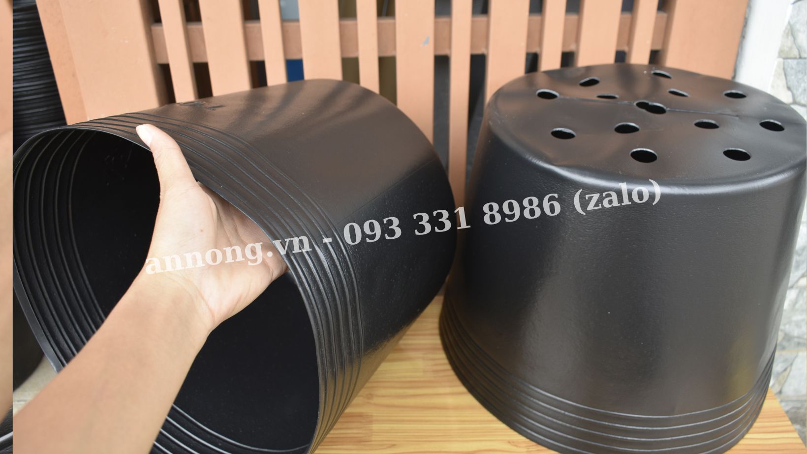 100 cái chậu nhựa đen trồng cây (nhiều loại: C9 - C10 - C11 - C12 - C13)