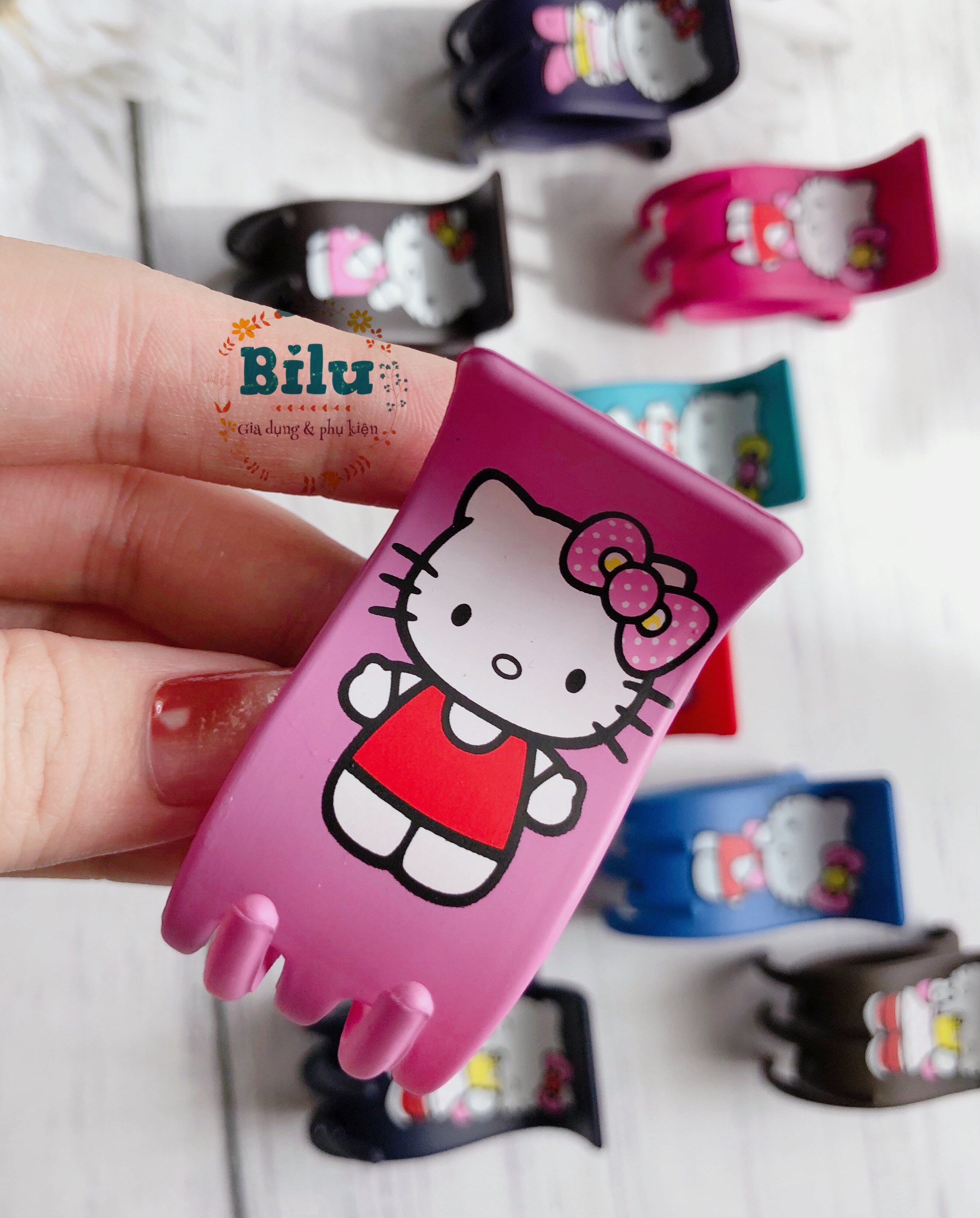 [HCM]KẸP TÓC CÀNG CUA 5 RĂNG HÌNH MÈO KITTY NHIỀU MÀU