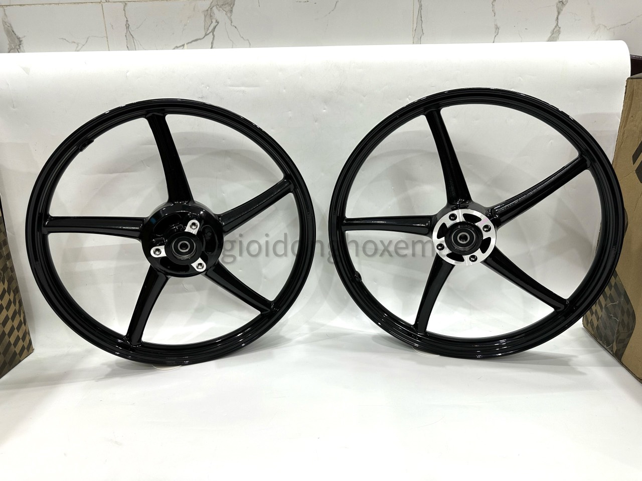 Mâm 5 Cây Đúc ATR Enkei Raider 1.6-1.6