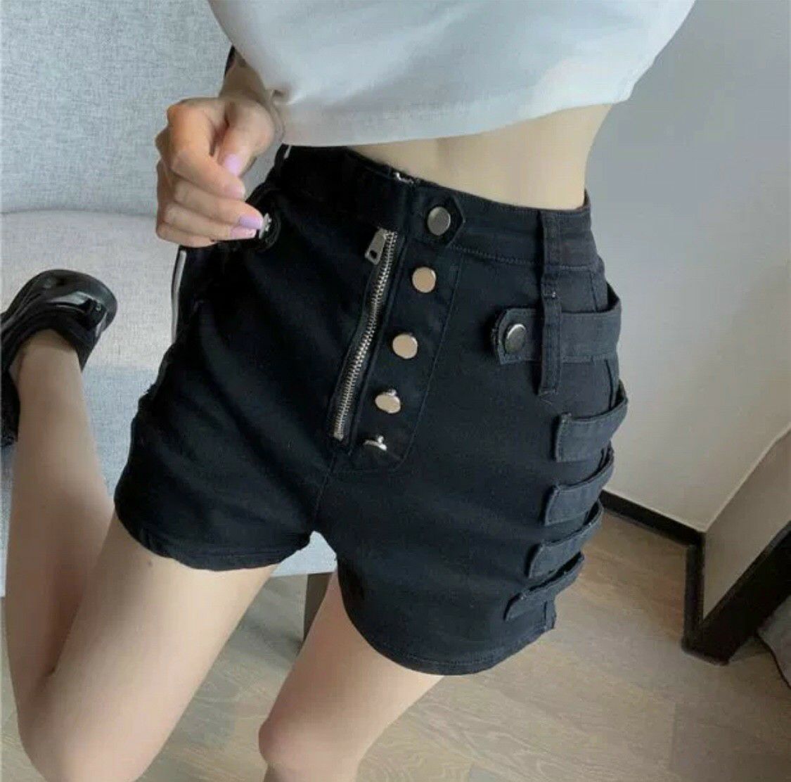 (UN) QUẦN KAKI LƯNG CAO PHỐI KIỂU NÚT SIÊU LẠ, 3 SIZE