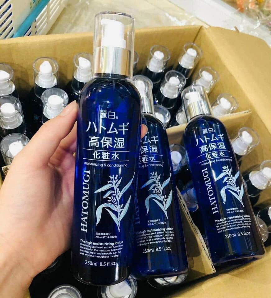 Nước Hoa Hồng Dưỡng Ẩm Sâu Và Làm Sáng Da Hatomugi High Moisturizing Lotion 250ml