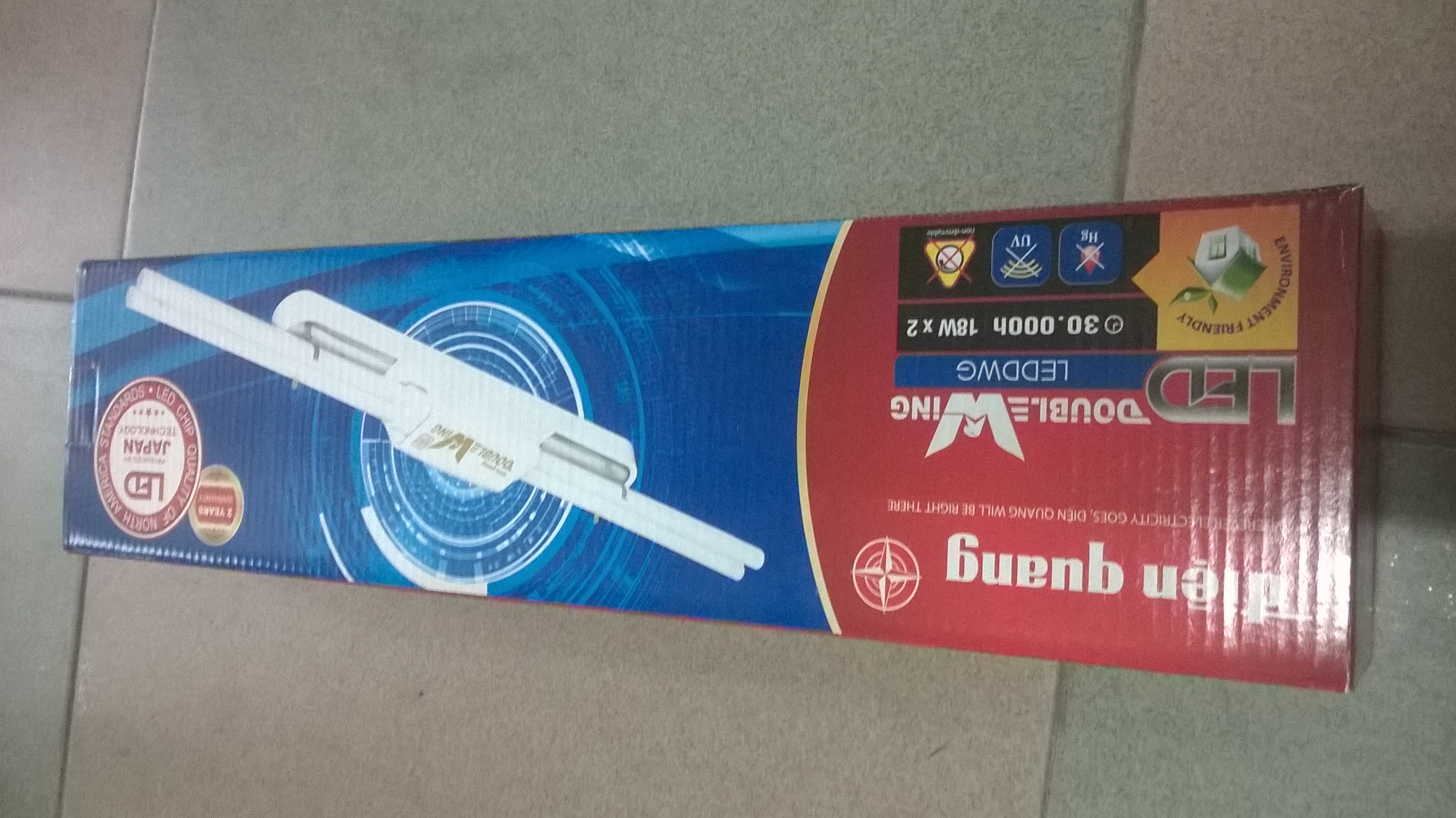 [HCM]BỘ ĐÈN LED DOUBLE WING 18W x 2 ĐIỆN QUANG BÓNG THỦY TINH