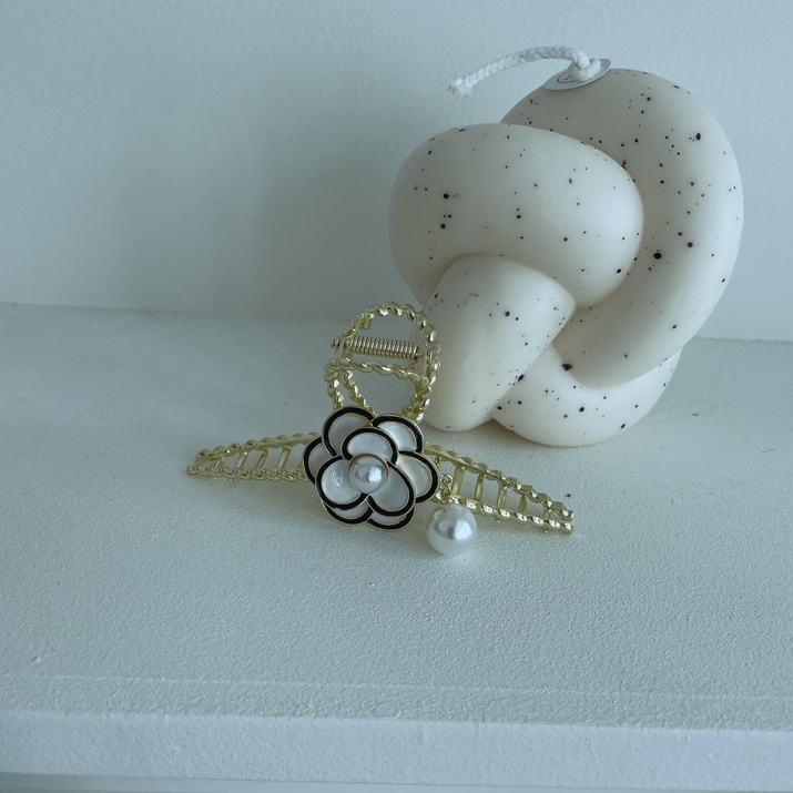 Kẹp tóc kim loại đính hoa Modleaf Chain Rose pin Hàn Quốc