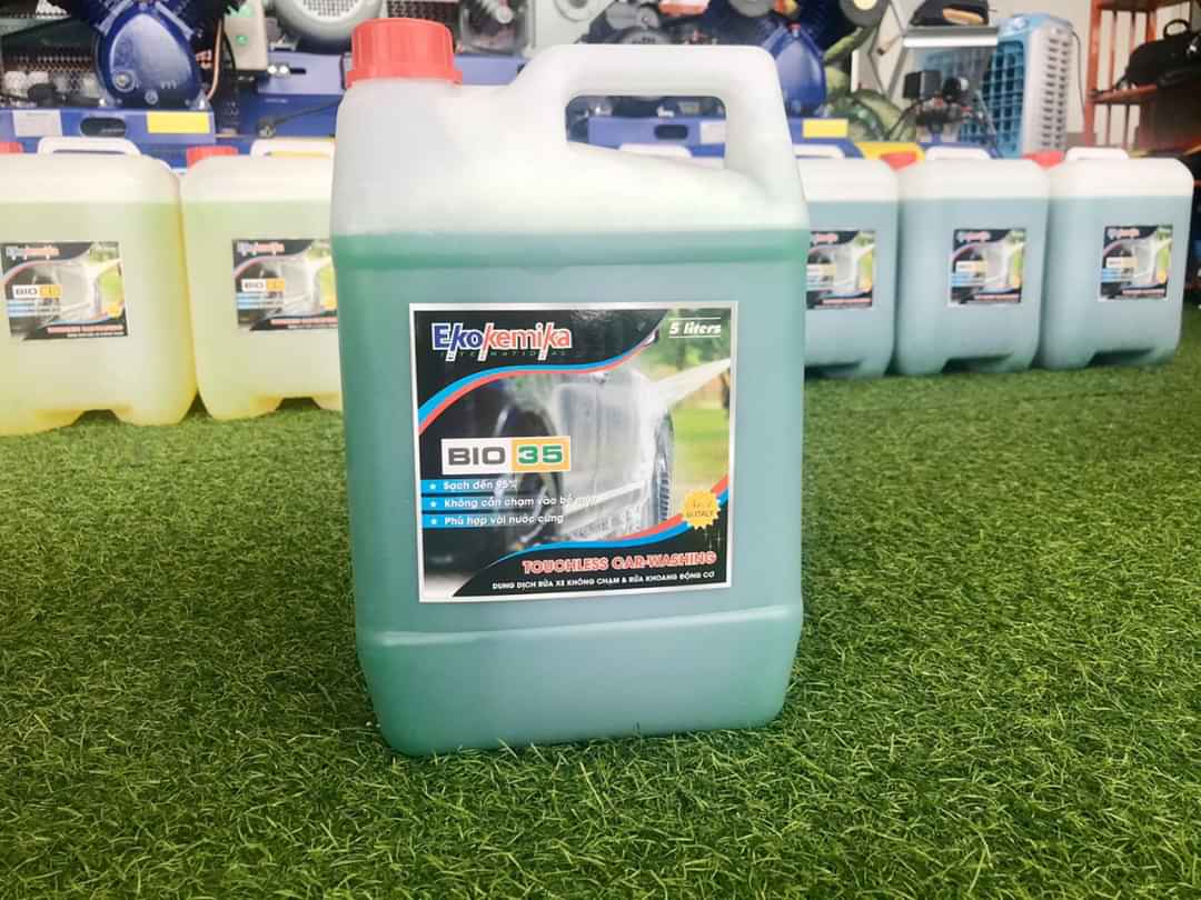 DUNG DỊCH RỬA VỎ XE KHÔNG CHẠM BIO 35 - 5L