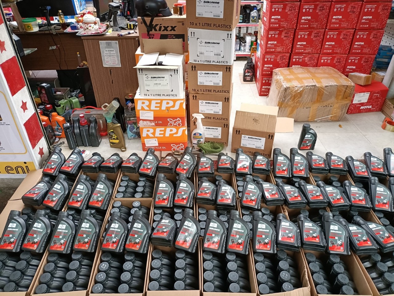 Nhớt Fuchs Silkolene Pro 4 10w40 XP 4T 1.2L