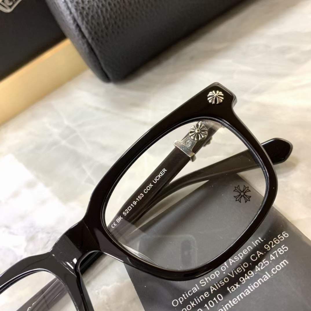 Kính mắt Chrome hearts cox ucker diamond SILVER925