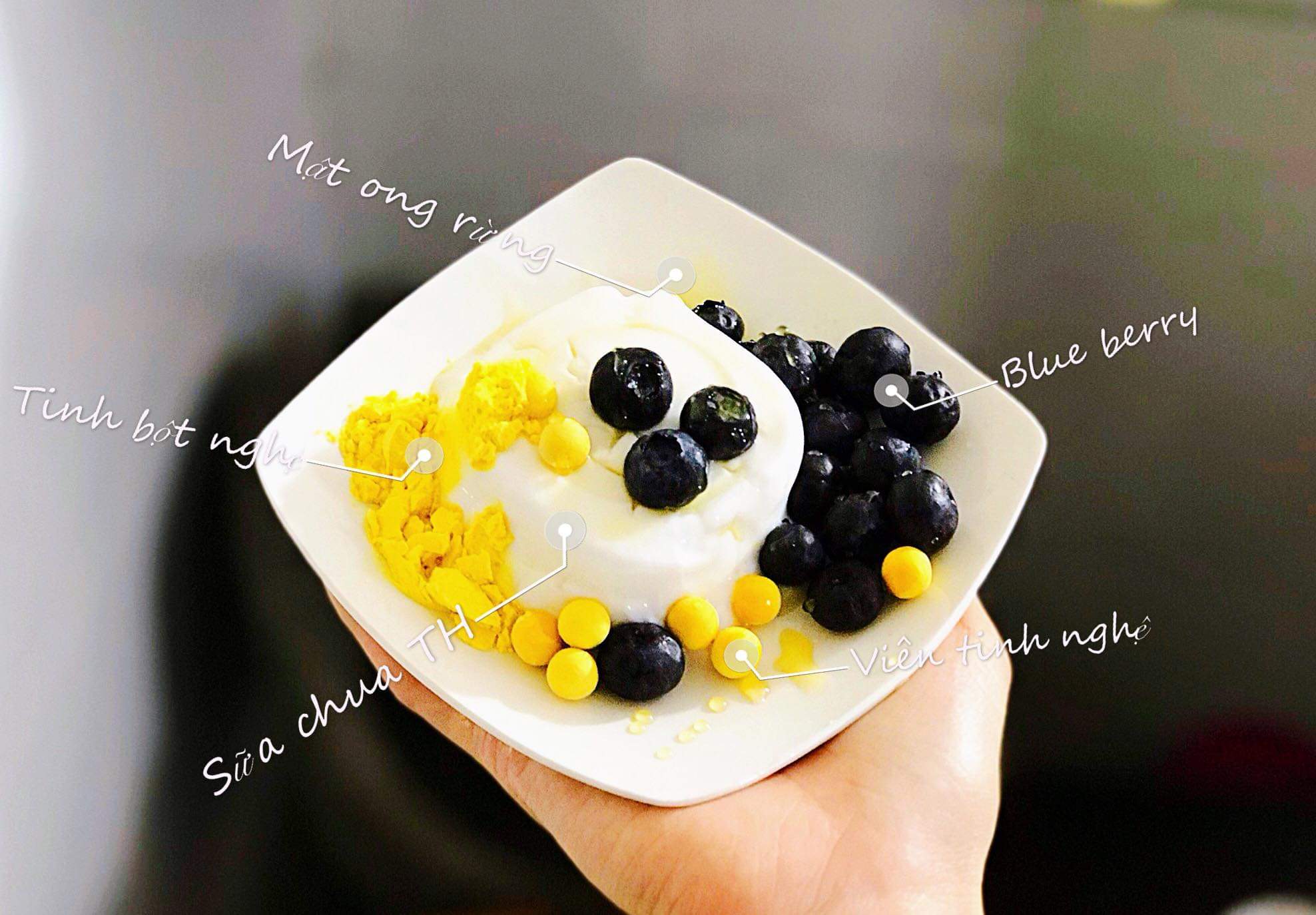 Tinh Bột Nghệ Nếp Đỏ Đẹp Da Mờ Vết Thâm 500g