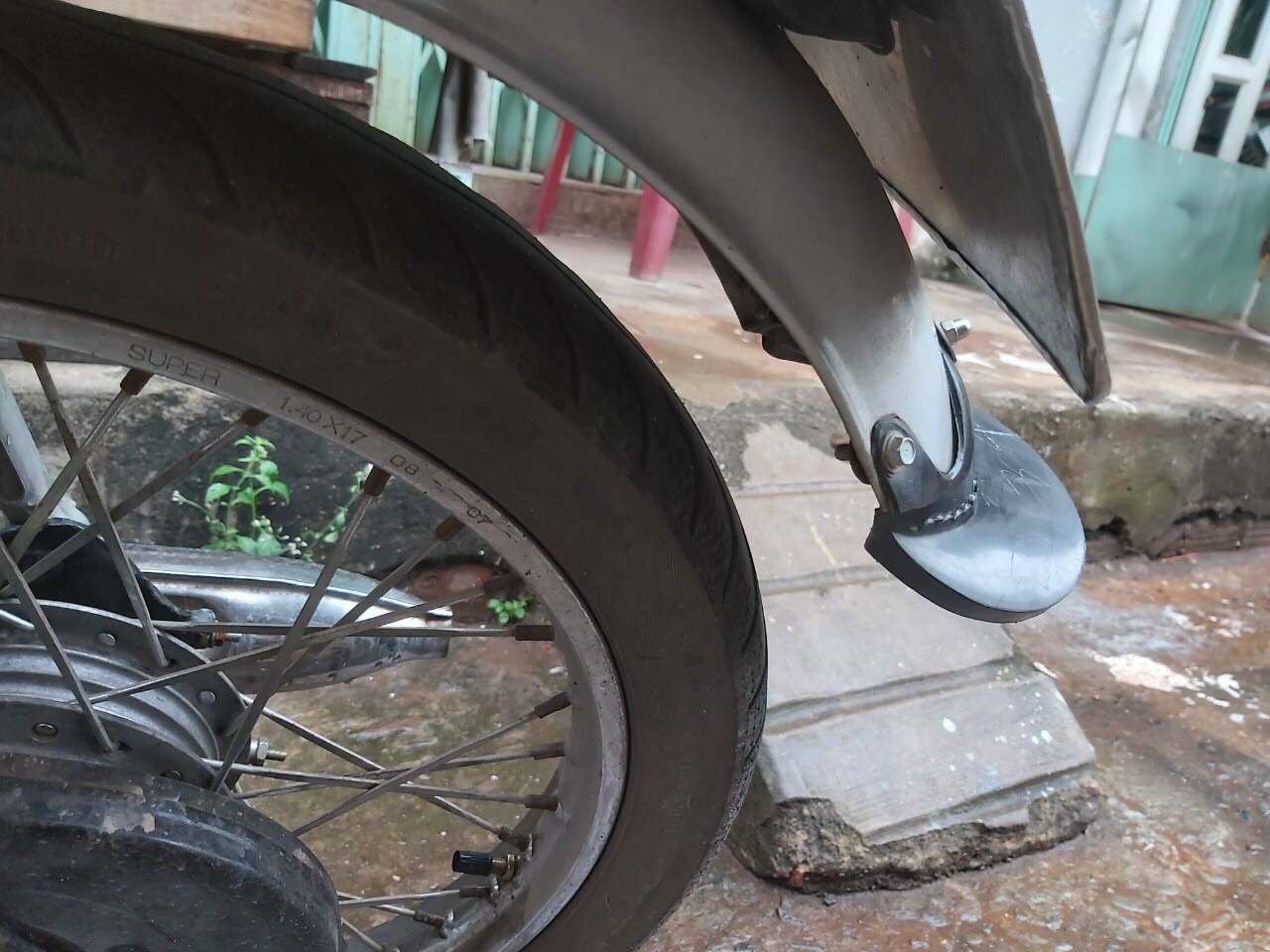 [HCM]CHẮN BÙN DÈ SAU XE 67 Thuỷ Tiên Racing