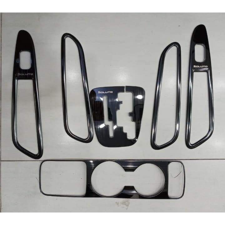 Ốp nội thất xe Kia Soluto 2018 - 2023- 6 Chi Tiết, Chất Liệu TiTan Phay Xước, Có Sẵn Keo Dính Dễ Dàng Lắp Đặt Tại Nhà, Phụ Kiện Trang Trí Xe Sang Trọng Hơn