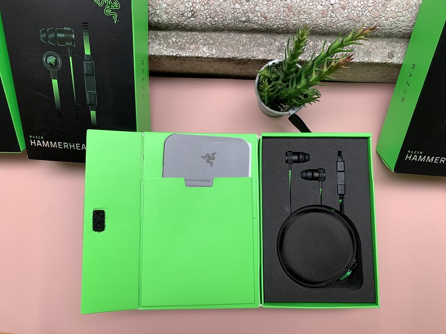 TAI NGHE chơi game RAZER HAMMERHEAD PRO V2