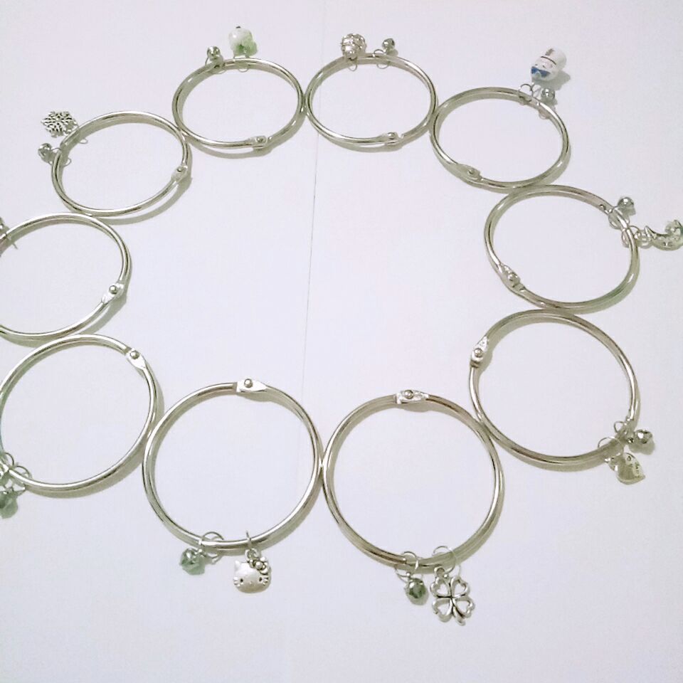 Sỉ combo 10 kiềng tay cao cấp mix charm đa dạng