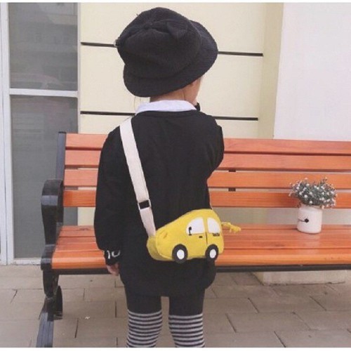 Túi đeo chéo hình ô tô cho bé cực xinh
