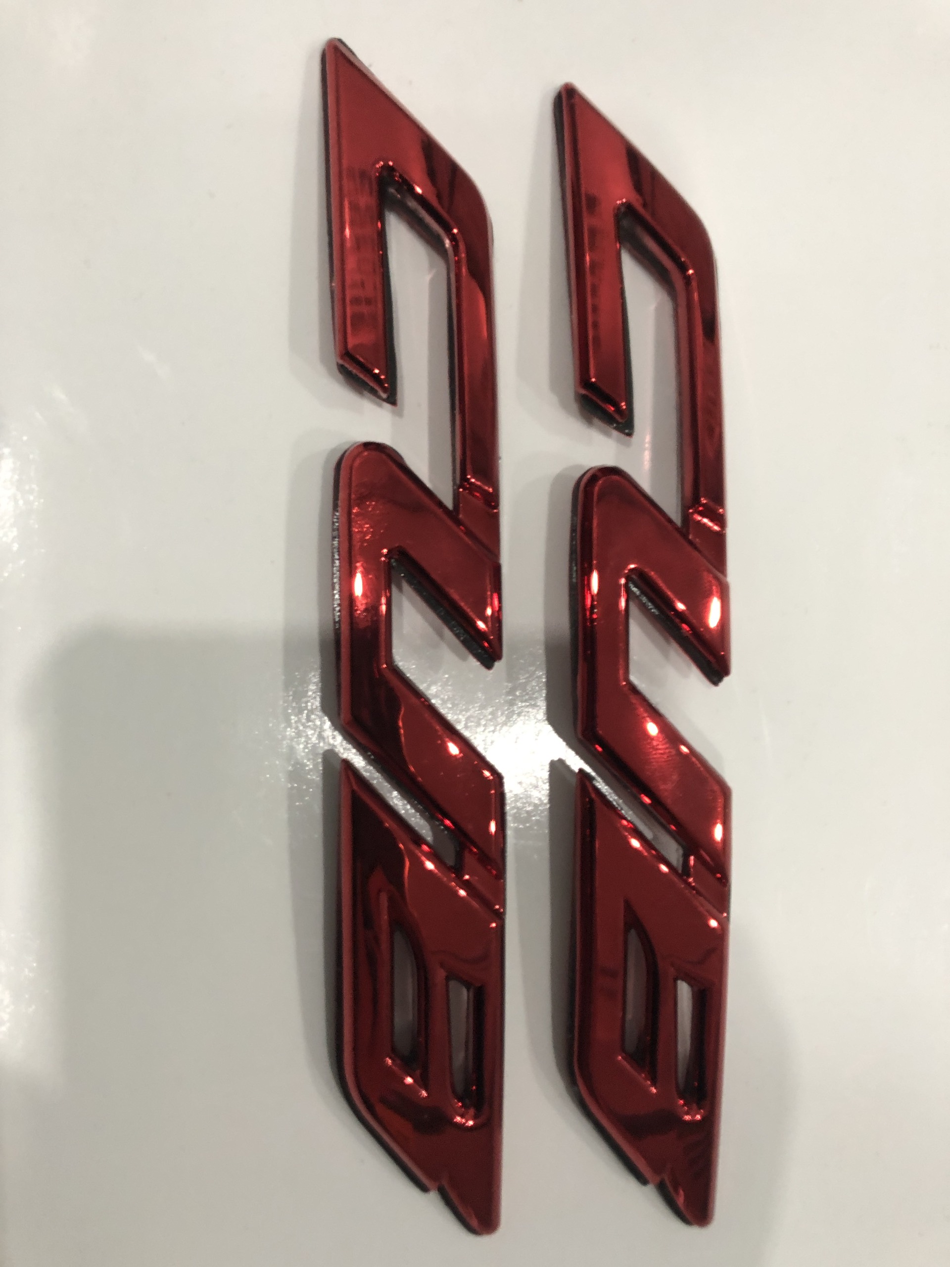 Tem logo chữ nổi cub