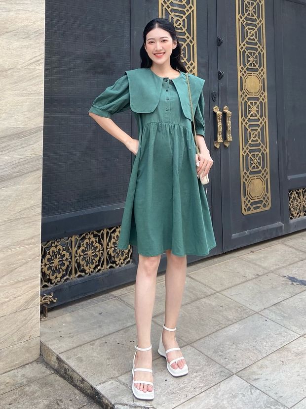 Đầm kiểu nữ màu xanh - Lovadova 22D09C001