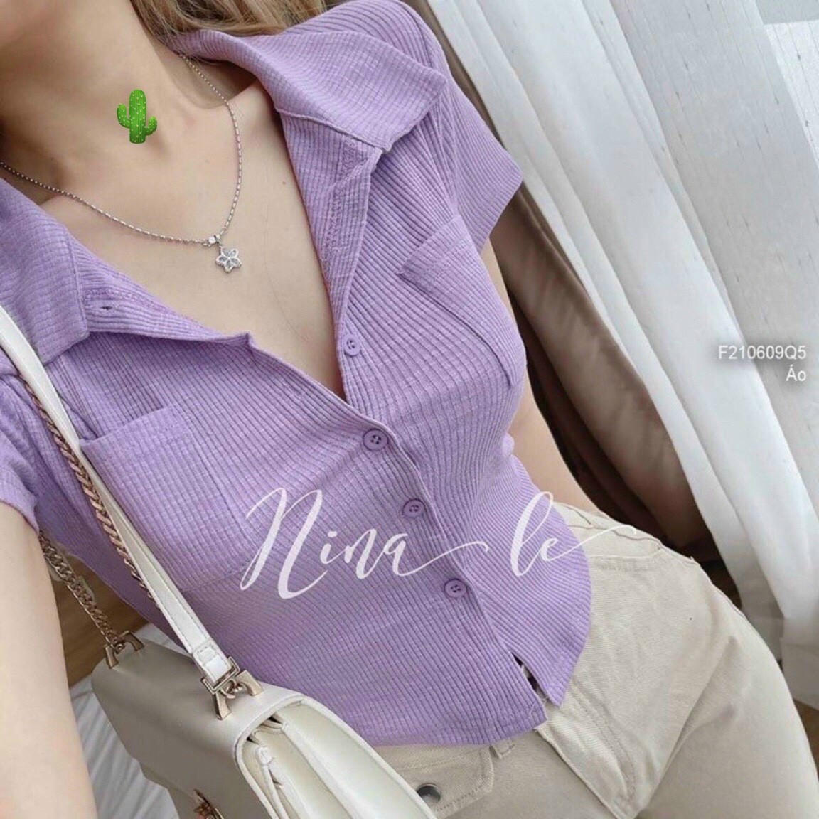 [HCM]Áo Croptop Trơn Cổ Bẻ