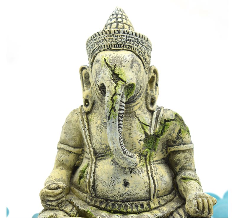 Tượng voi thần Siva đổ nát