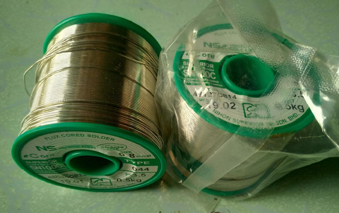 Cuộn thiếc hàn không chì mối hàn bóng 500g