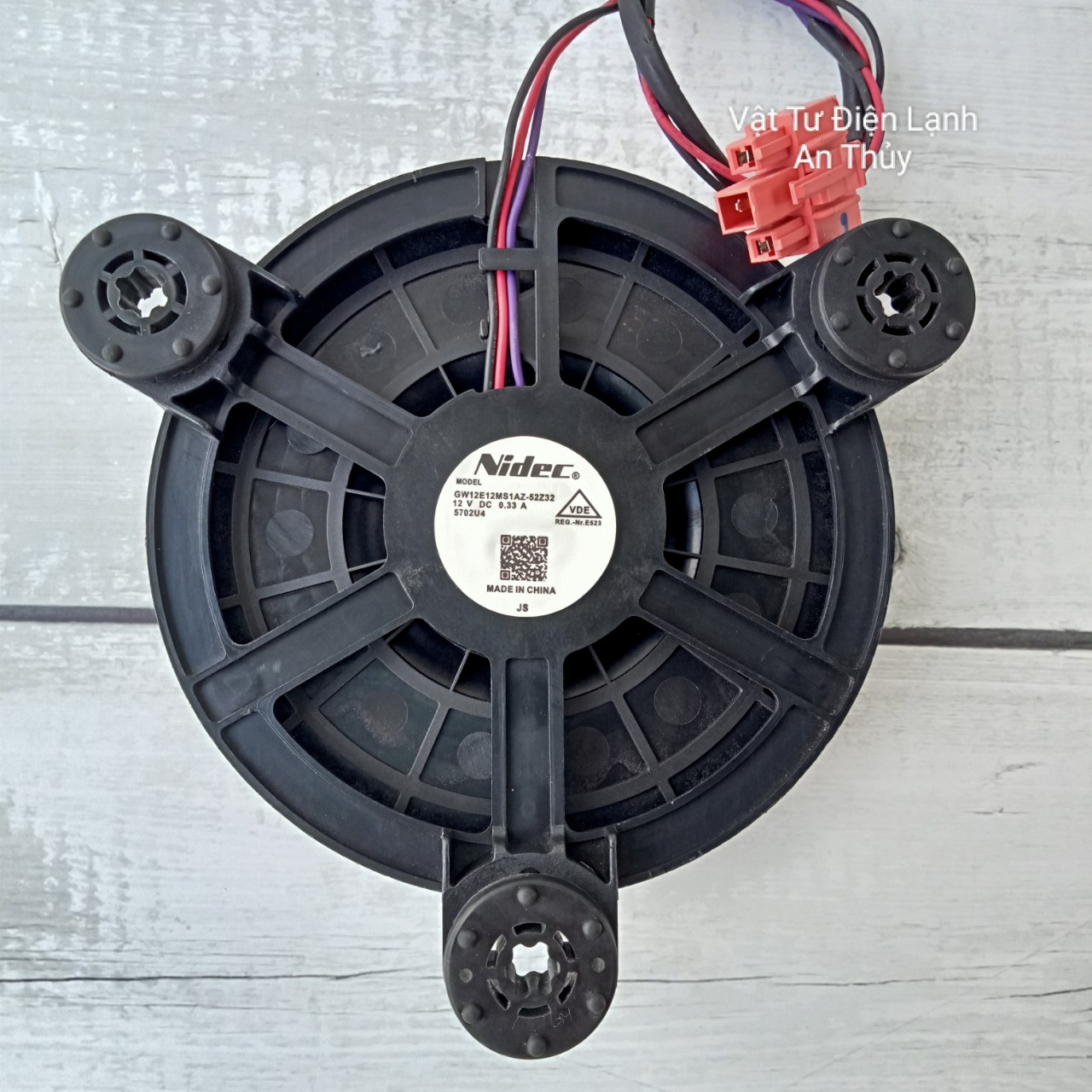 Quạt tủ lạnh aqua 12v 3 dây tròn hàng hãng nidec mẫu nhỏ